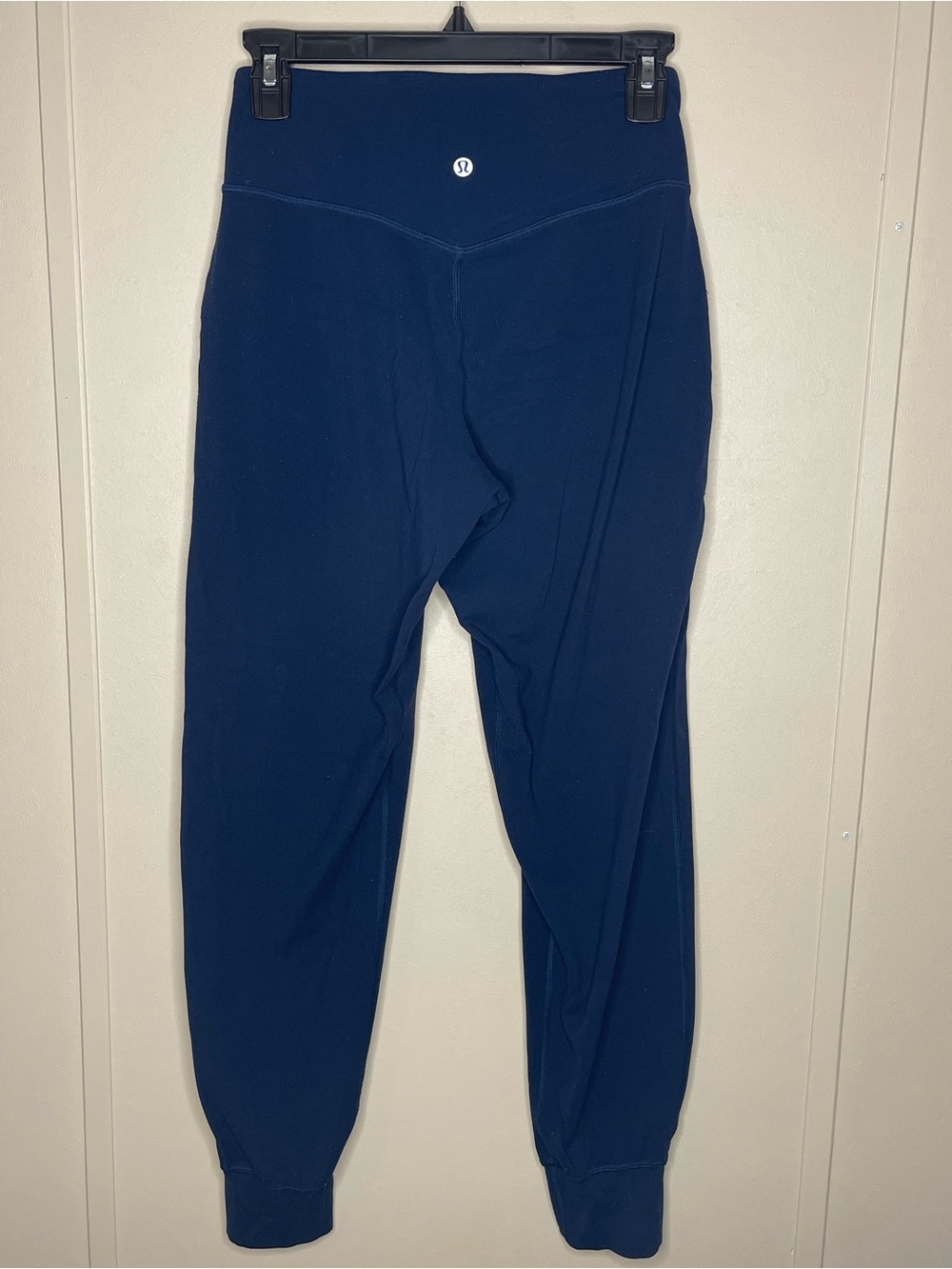 Lululemon Navy High-Rise Align 29” Joggers size 4 GUC